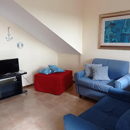 Lo Scoglio Della Sirena Due Apartment
